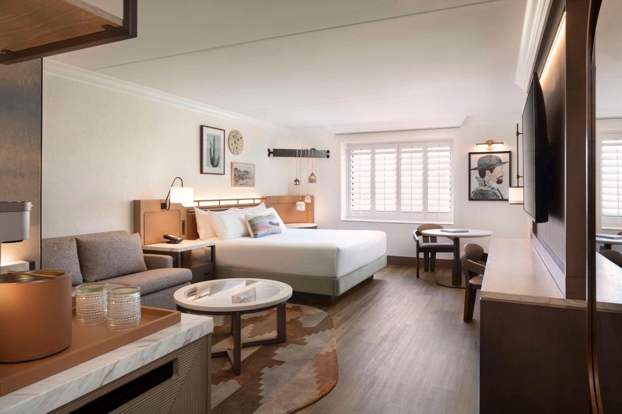 The Scottsdale Resort & Spa, Curio Collection By Hilton Exterior photo