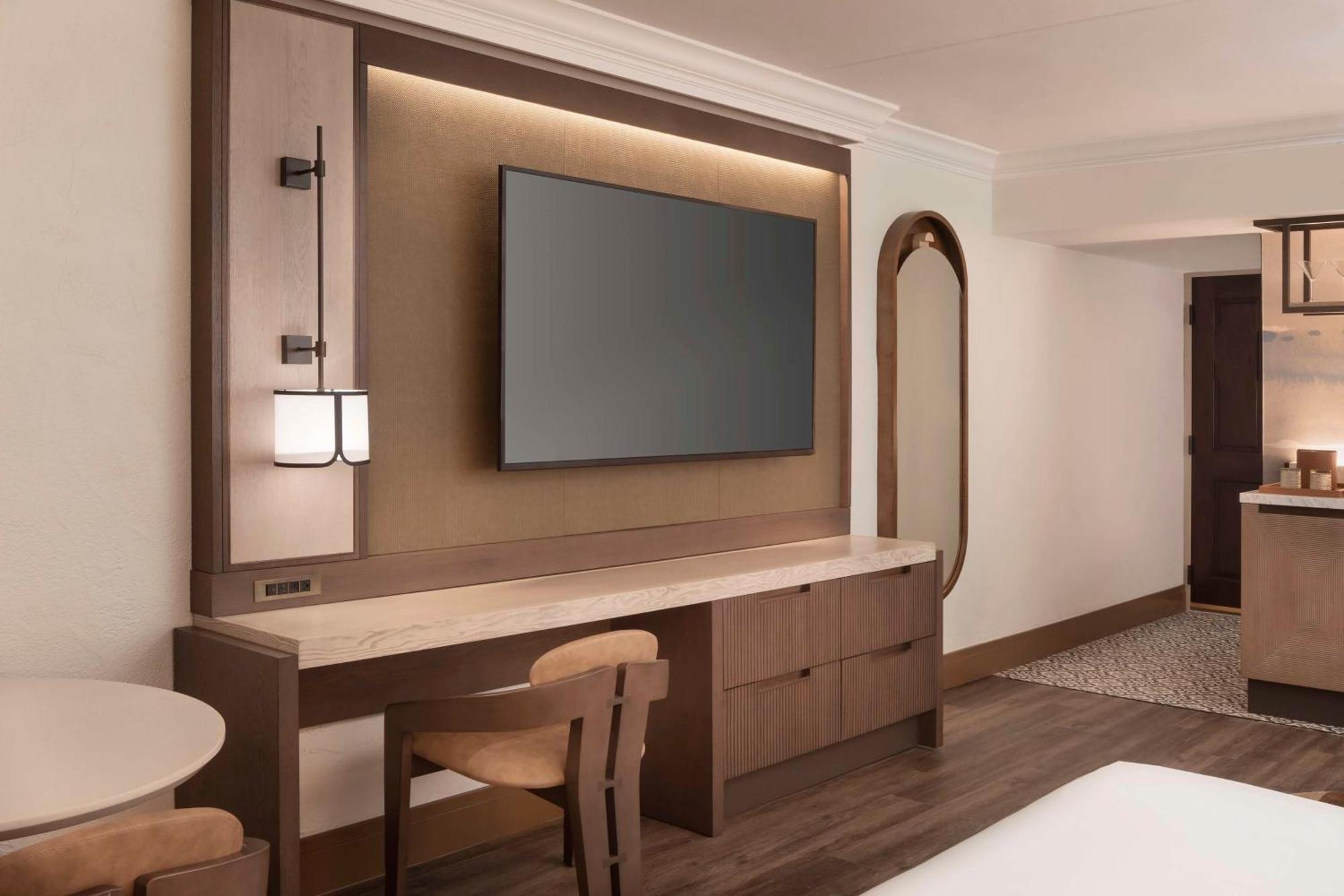 The Scottsdale Resort & Spa, Curio Collection By Hilton Exterior photo