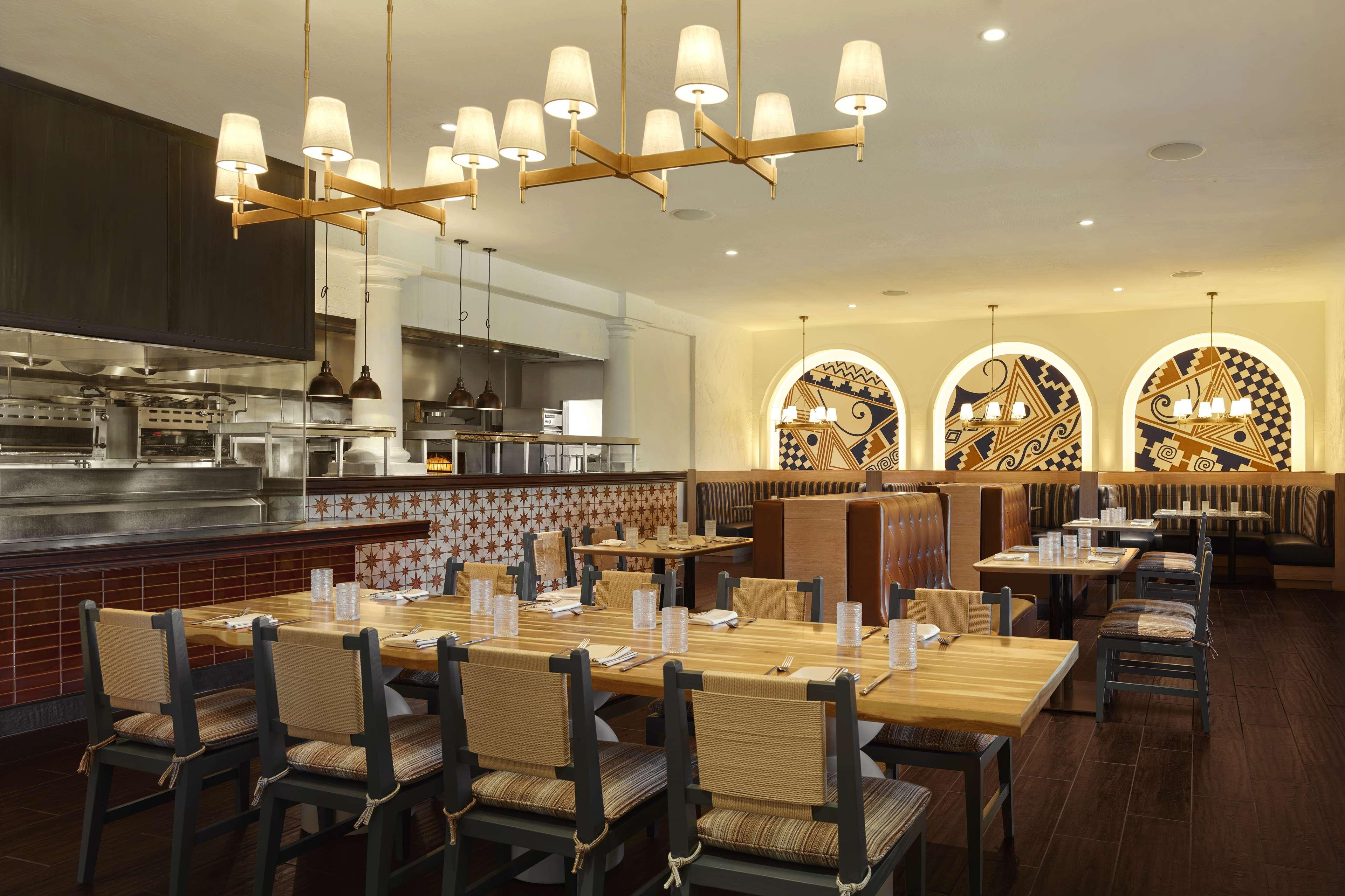 The Scottsdale Resort & Spa, Curio Collection By Hilton Exterior photo