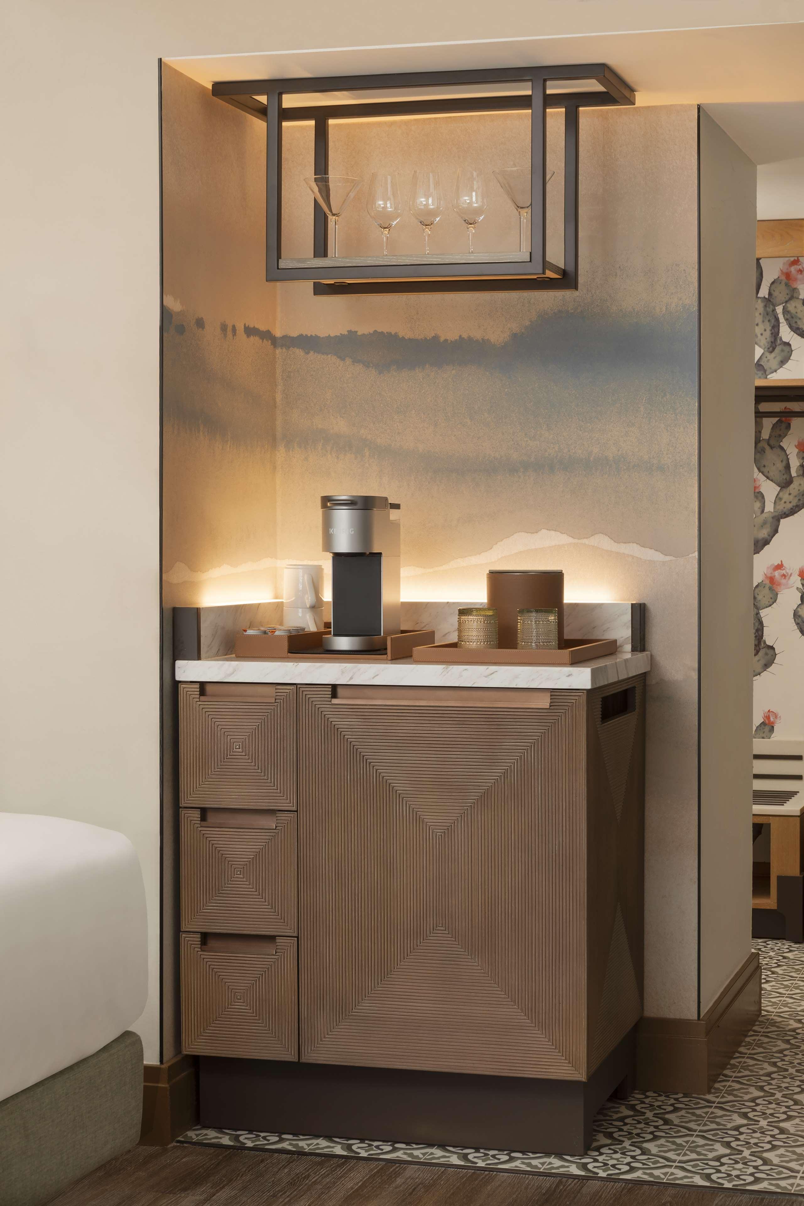 The Scottsdale Resort & Spa, Curio Collection By Hilton Exterior photo