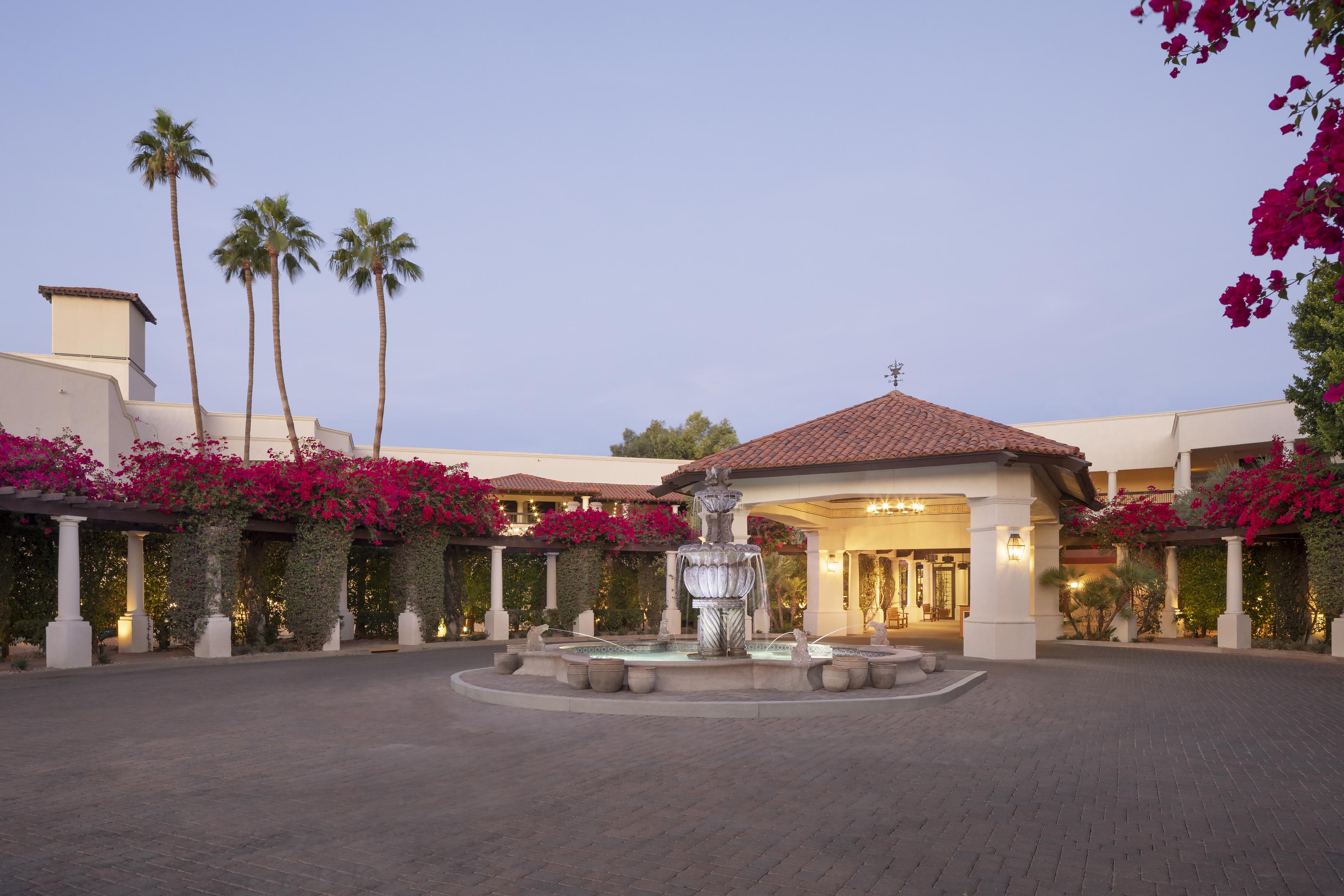The Scottsdale Resort & Spa, Curio Collection By Hilton Exterior photo