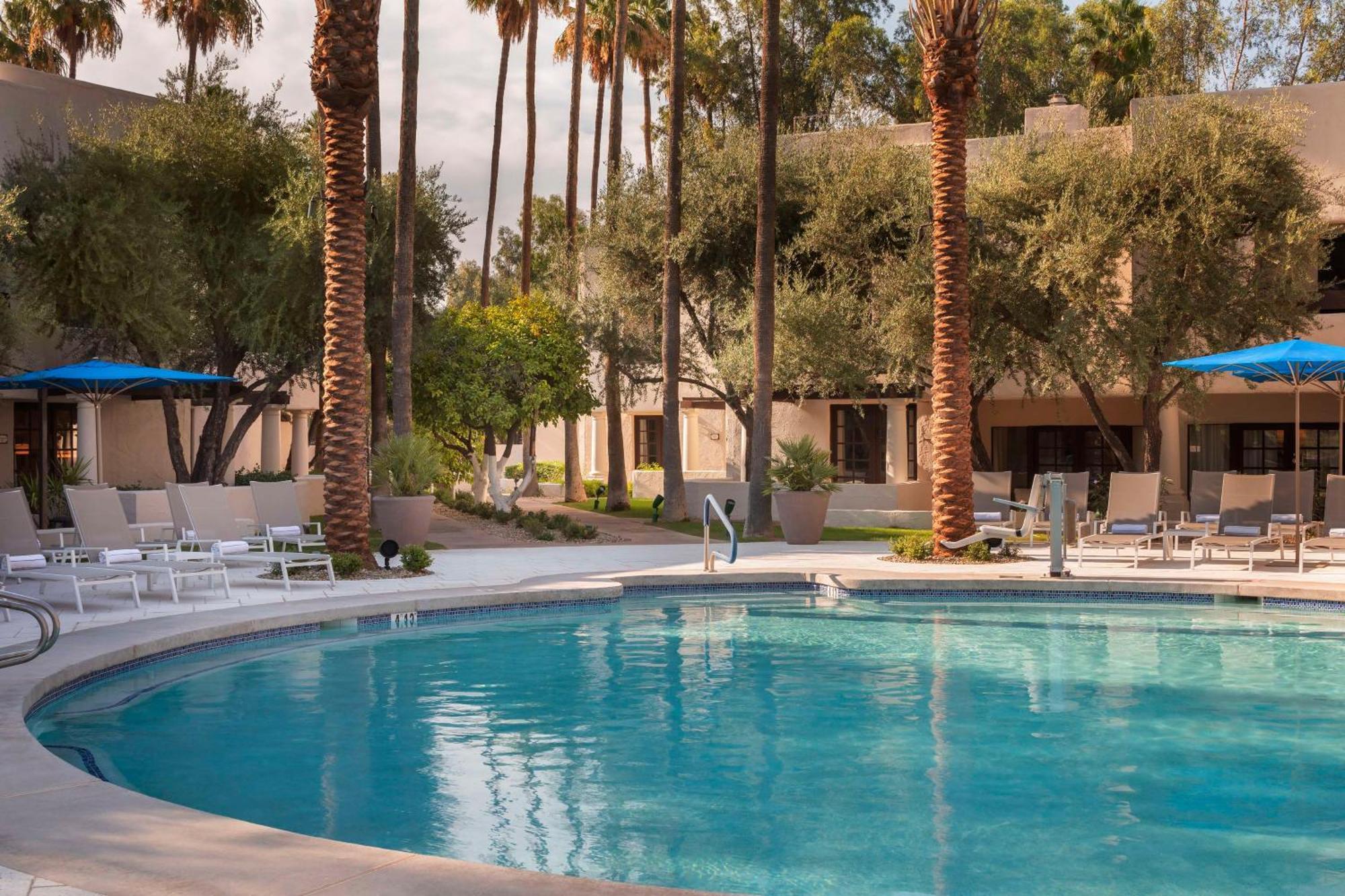 The Scottsdale Resort & Spa, Curio Collection By Hilton Exterior photo