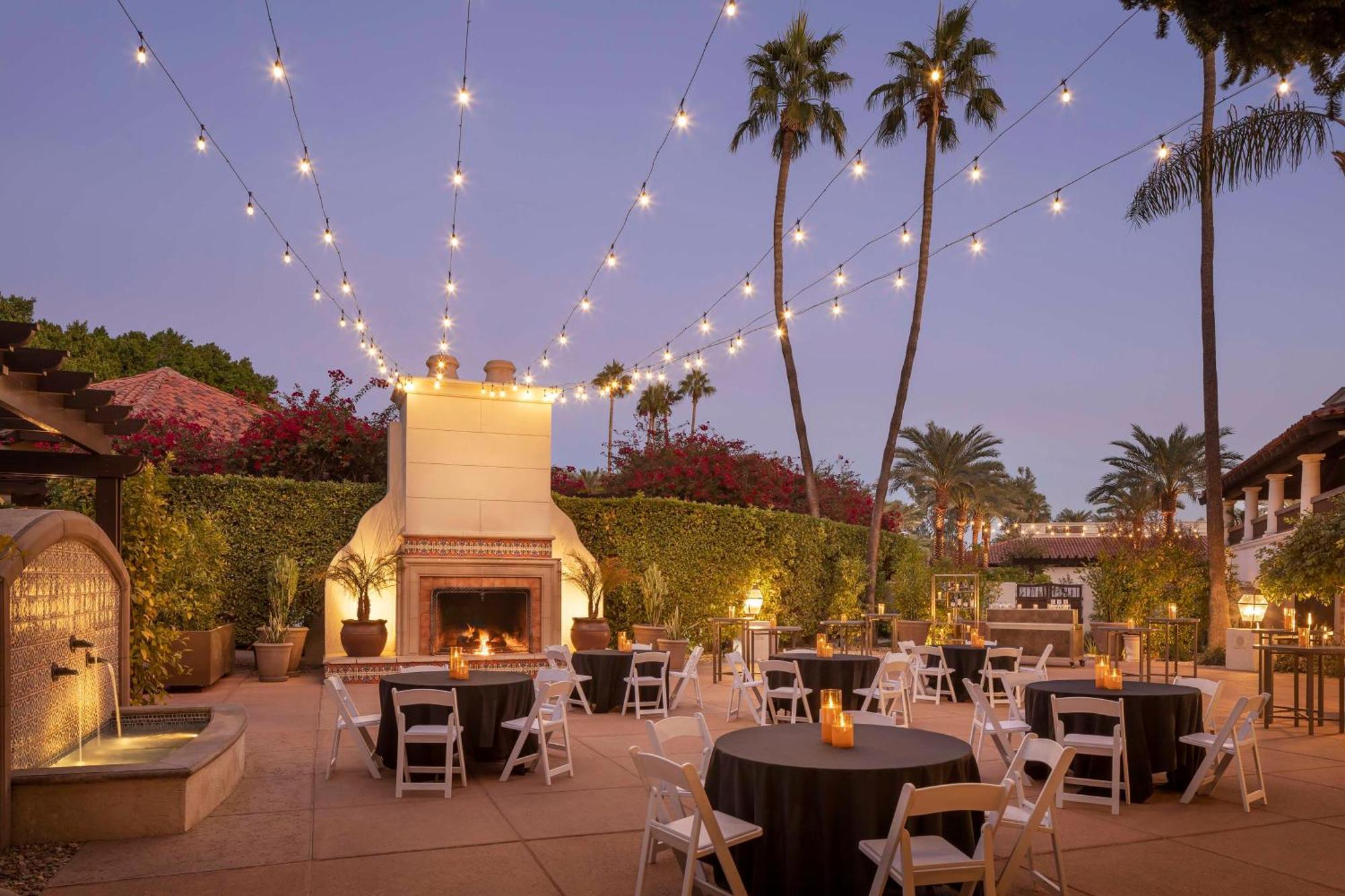 The Scottsdale Resort & Spa, Curio Collection By Hilton Exterior photo