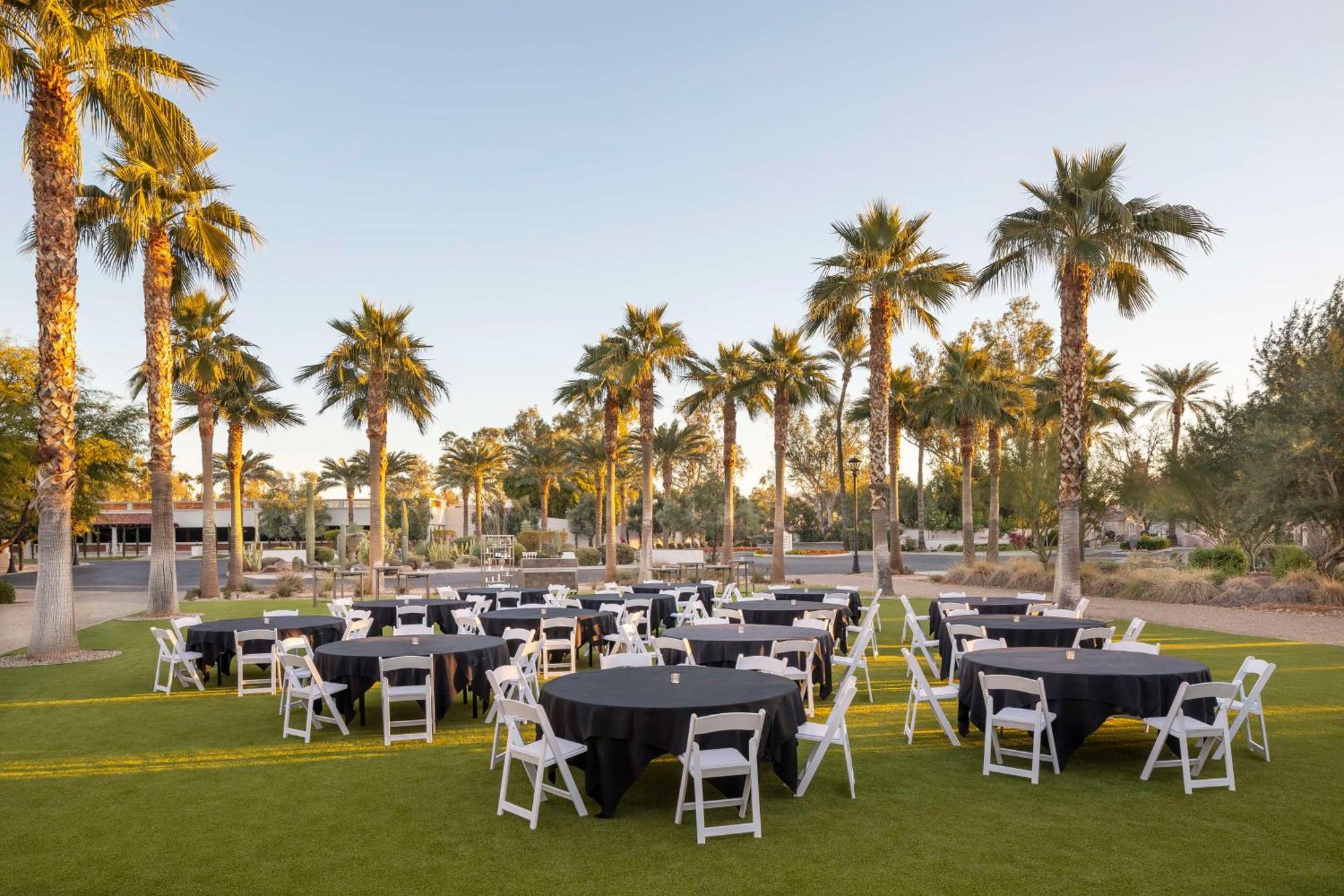 The Scottsdale Resort & Spa, Curio Collection By Hilton Exterior photo